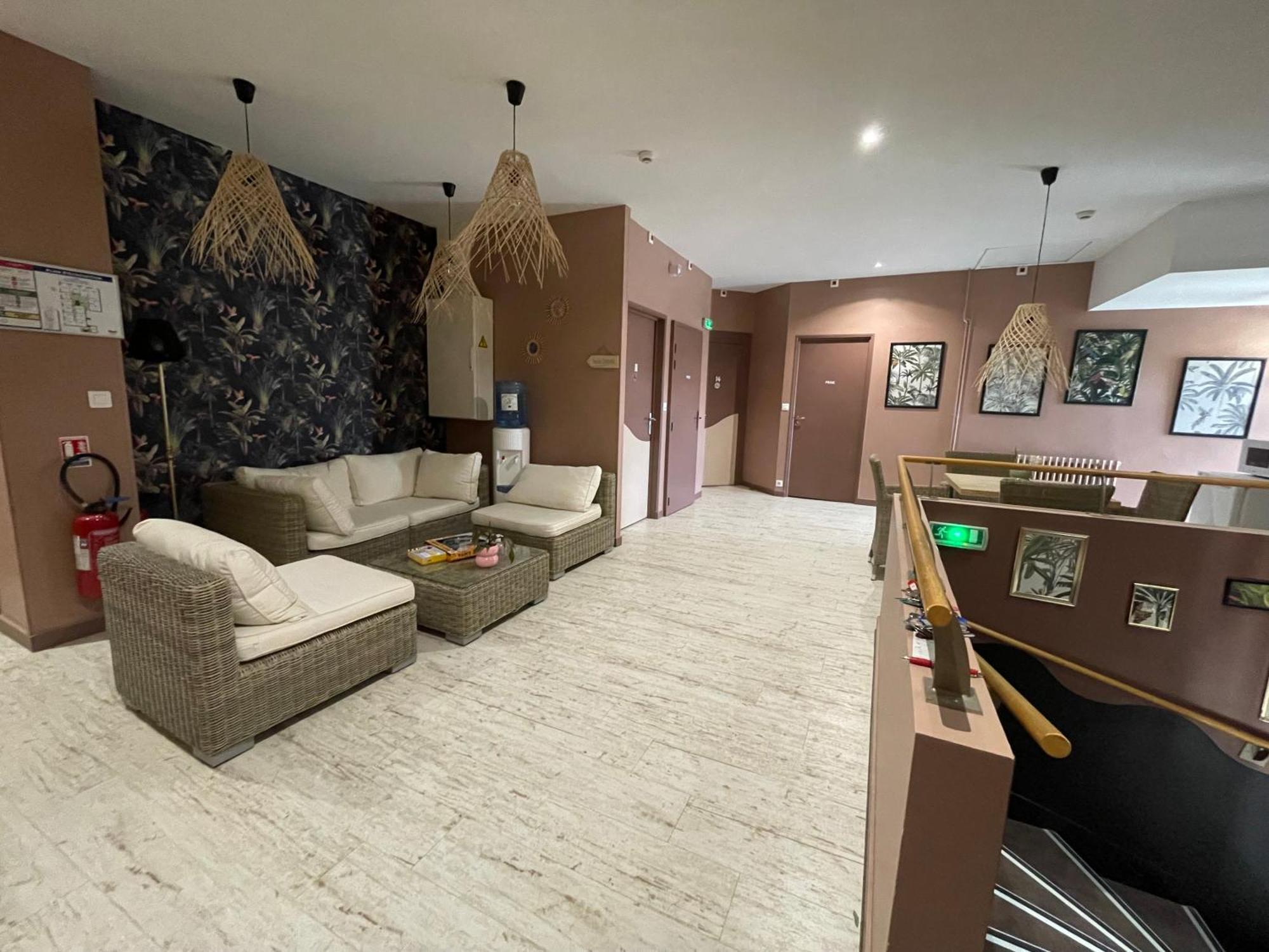 Acadie Saint Victor - Hotel Restaurant - Face Mer - Chatelaillon Plage ภายนอก รูปภาพ